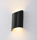 מנורת קיר LED דגם כונכיה בשחור ולבן אפ דאון מנורת קיר LED דגם כונכיה בשחור ולבן אפ דאון